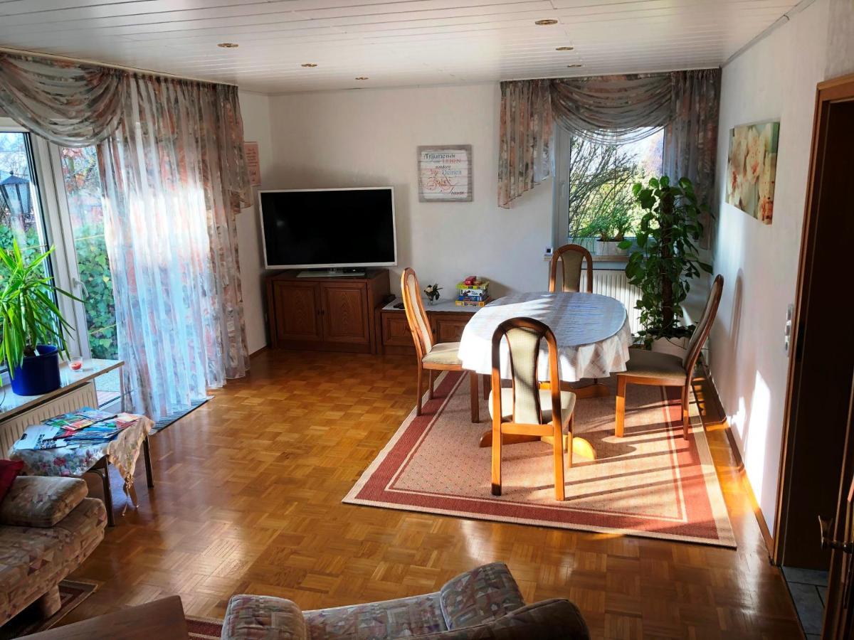 Ferienwohnung Am Wald - Naehe Funpark 찌른도르프 외부 사진